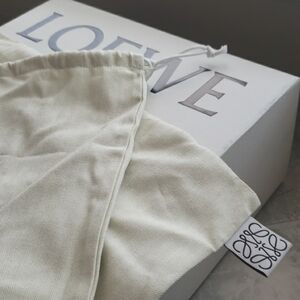 Loewe Box with Dust Bag